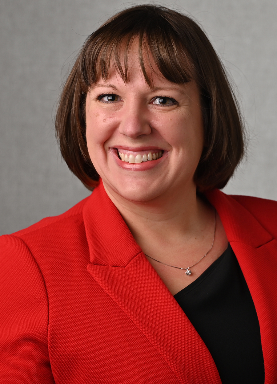 Rachel Reisig headshot